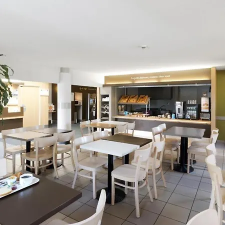 Nantes Reze Sebastien Otel Saint-Sébastien-sur-Loire