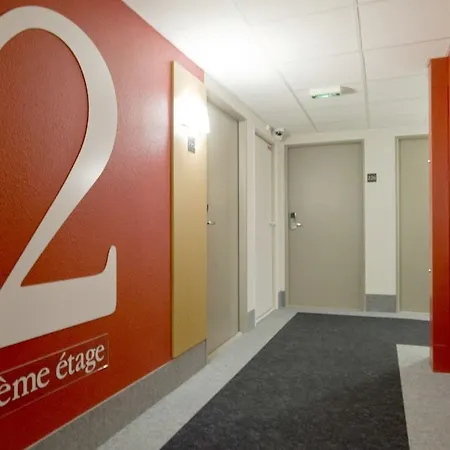 Nantes Reze Sebastien Otel 2*
